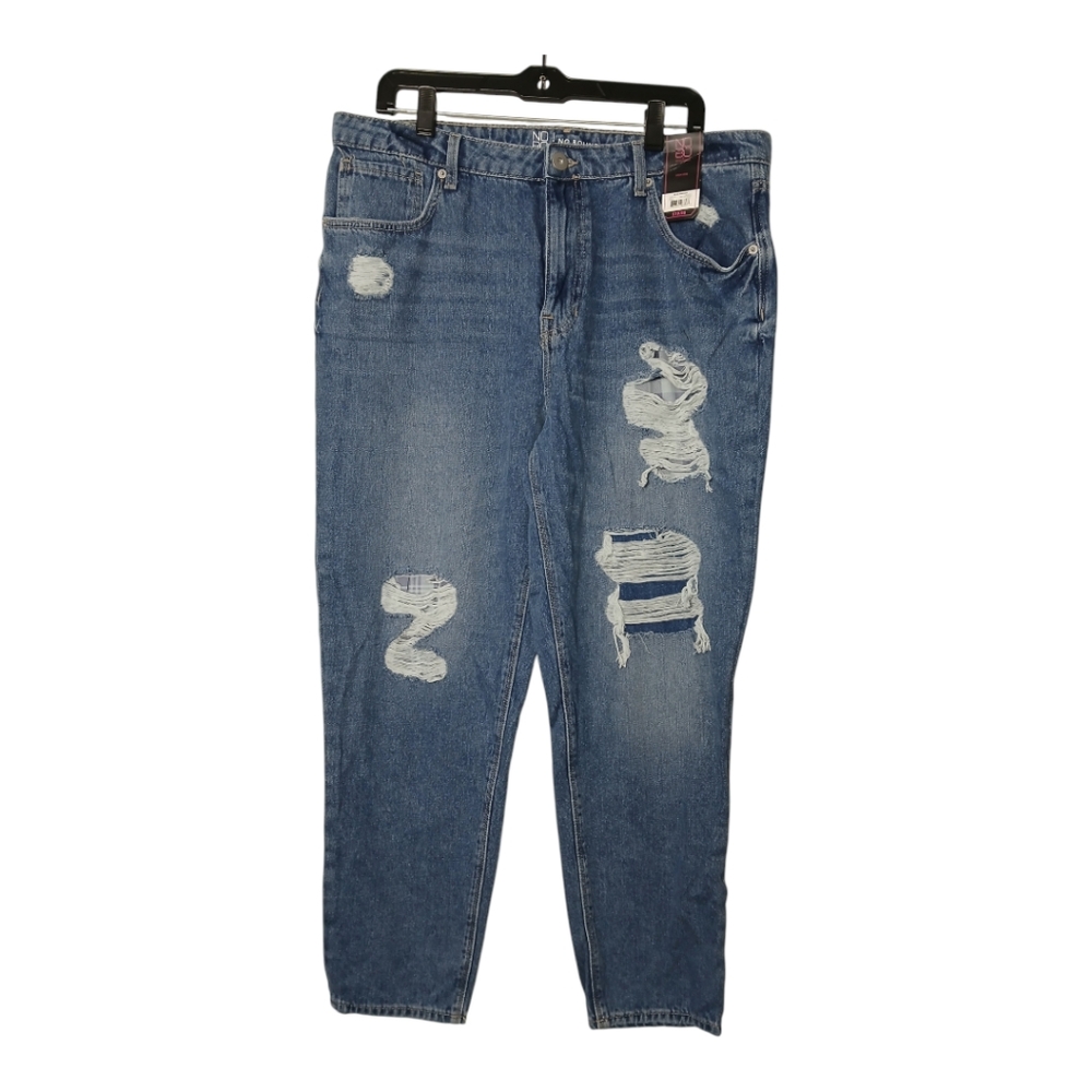 NWT No Boundaries Jeans Size 17